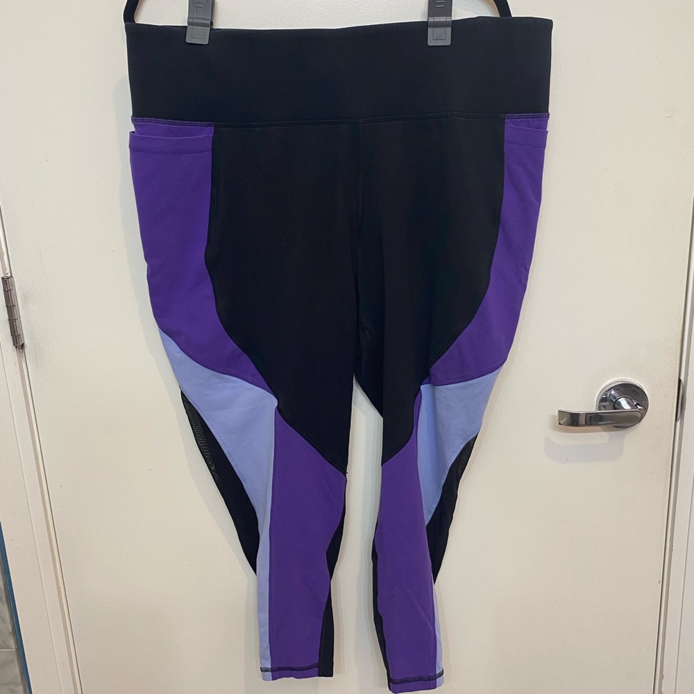 Lane Bryant/Livi leggings. Size 22/24